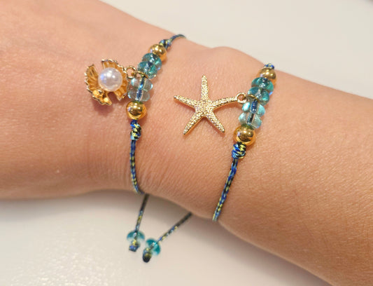 Seashell Paracord Charm Bracelet